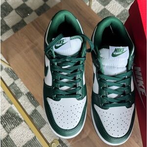 Nike Dunk Low Vintage Green